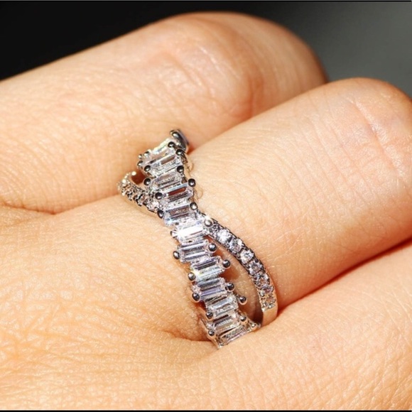 Jewelry - 925 Silver Natural Gemstones White Sapphire Ring